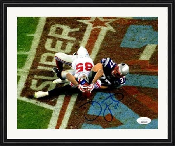 Дејвид Тјури автограмираше 16x20 Фотографија Суперболот XLII Catch 2 JSA COA Matted & Rramed - Autographed NFL фотографии