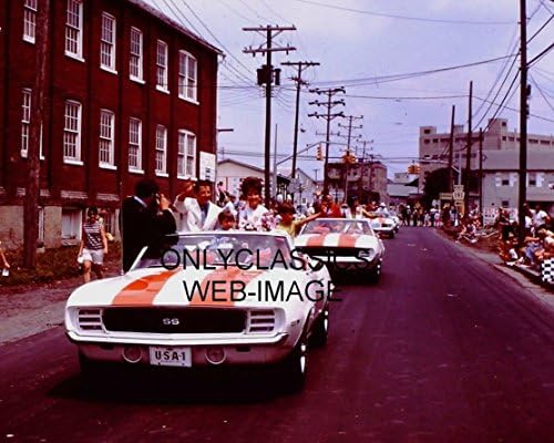 Самокласија 1969 година Победникот на Инди 500 Марио Андрети 8x10 Фото Камаро СС Пејс Автомобил Конвертирана парада